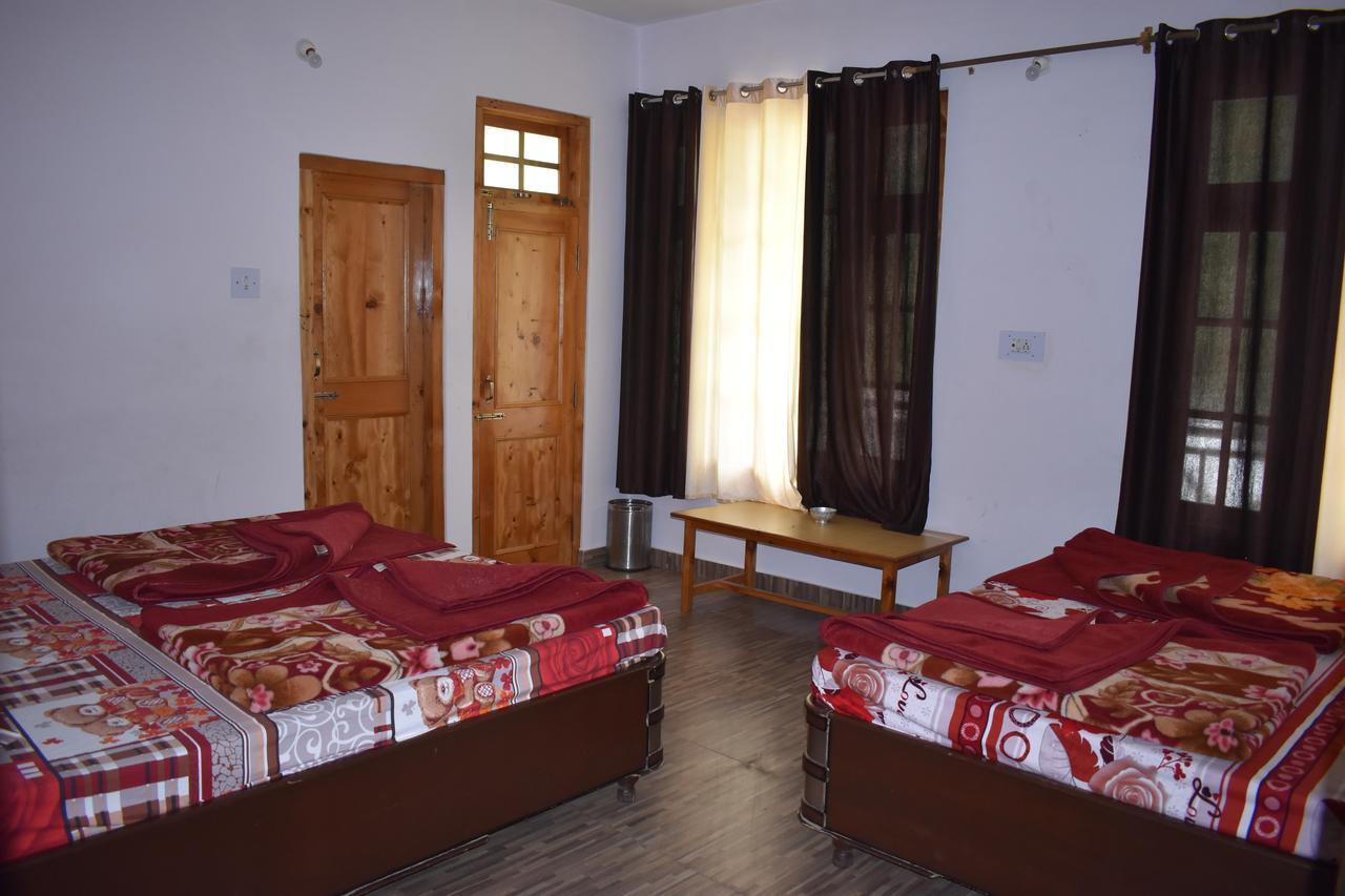 White House Kasol Otel Dış mekan fotoğraf