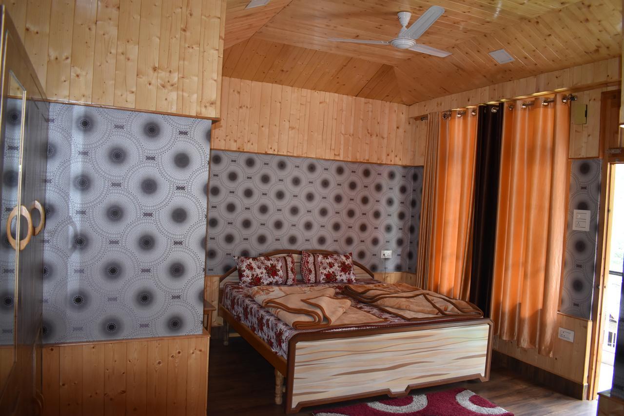 White House Kasol Otel Dış mekan fotoğraf